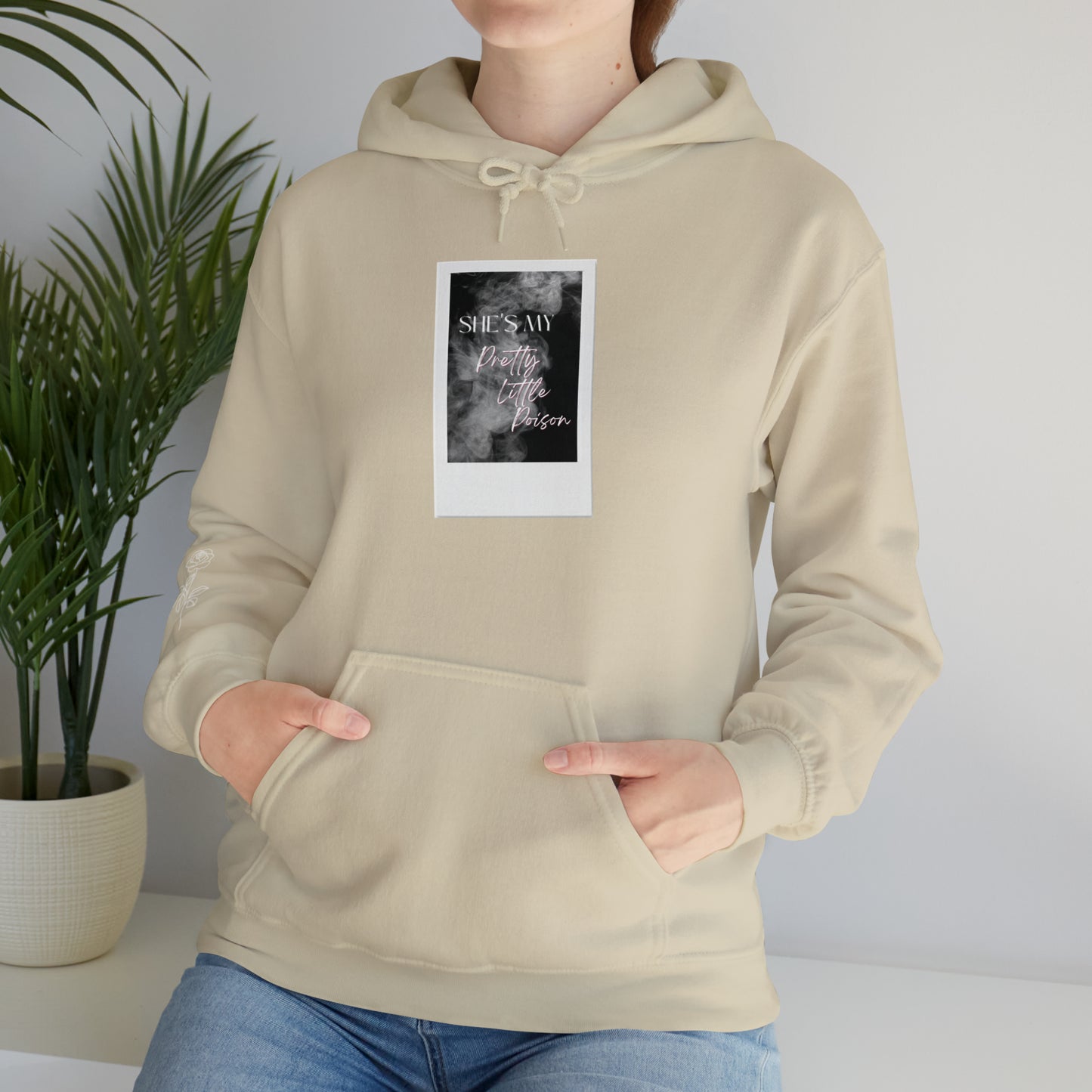 Pretty Little Poison Polaroid Warren Zeiders |Unisex Heavy Blend™ Hooded Sweatshirt